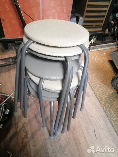Табуретка