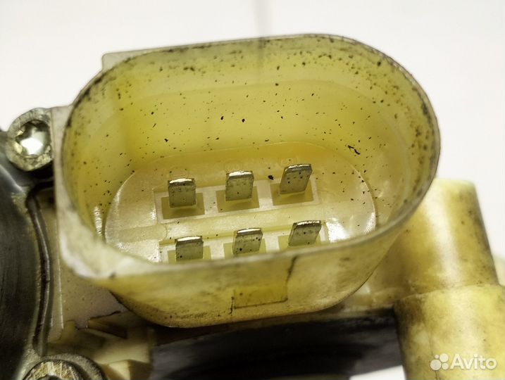 Стеклоподъемник пер. правый BMW X6 E71