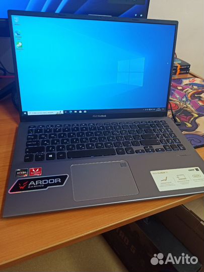 Asus vivobook 15