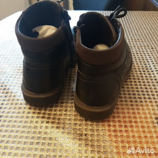 Ботинки демисезонные