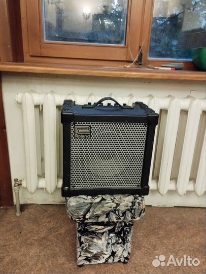 Комбоусилитель Roland cube-40XL
