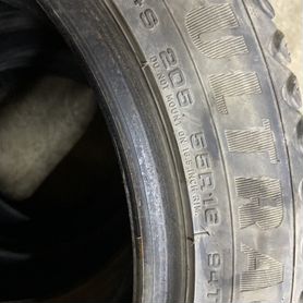 Goodyear Ultragrip Ice Arctic 205/55 R16