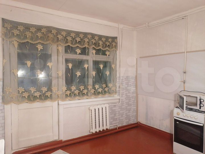 2-к. квартира, 54 м², 1/2 эт.