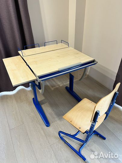 Растущая парта и стул Дэми