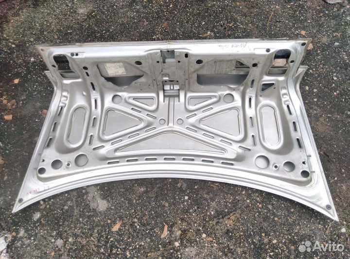 Крышка багажника Ауди 100 С3 44 седан