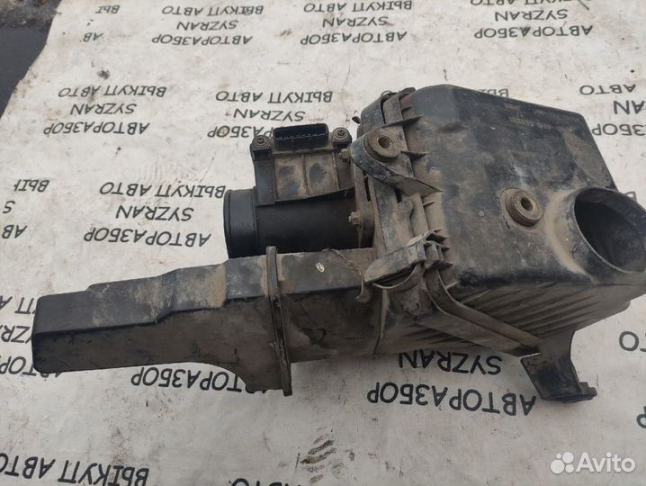 Корпус воздушного фильтра Mitsubishi Galant