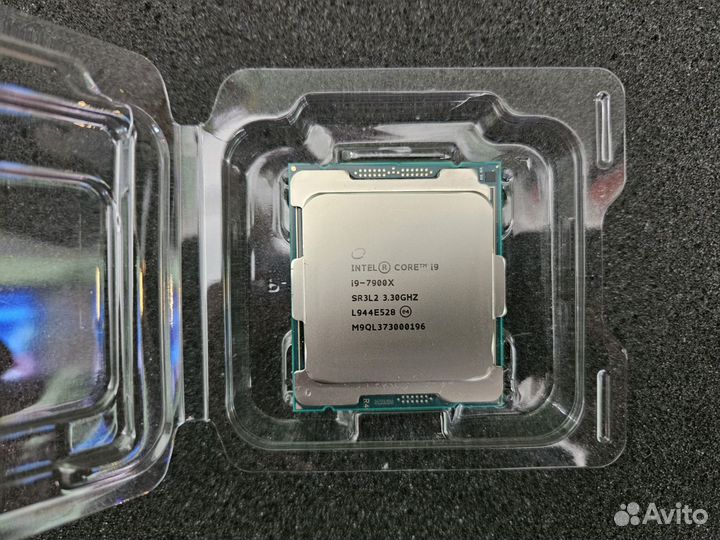 2066 Core i9 7900X up 4.50 GHz 10/20 проверка