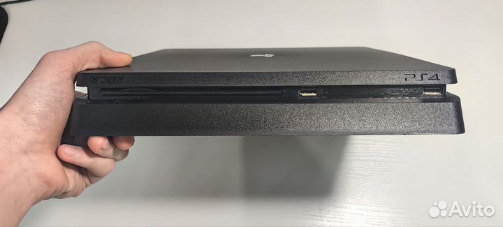 Игровая приставка ps4 slim 500gb