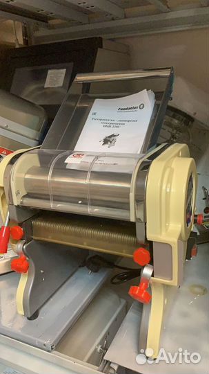 Тестораскатка-лапшарезка