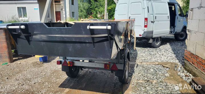 Моторная лодка из пнд