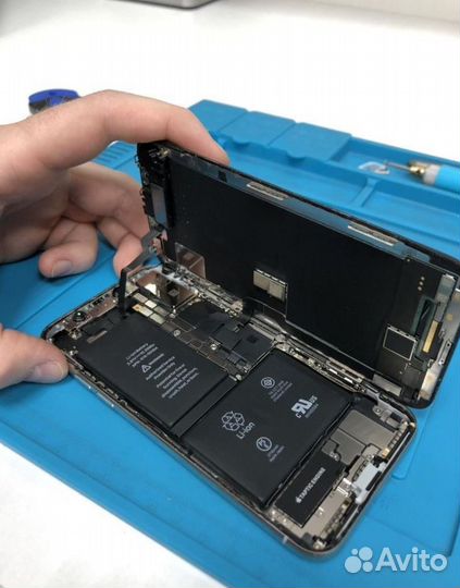 Ремонт iPhone. Замена аккумулятора, экрана