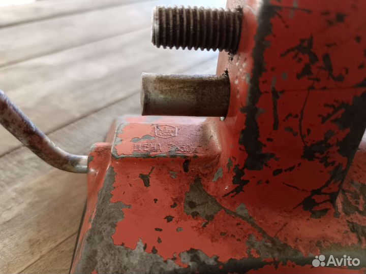 Мини тиски вакуумные СССР