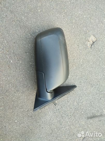 Kia Venga зеркало правое механическое