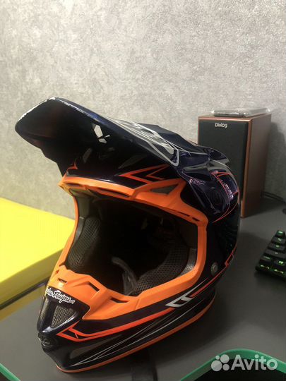 Шлем Troy Lee designs SE4