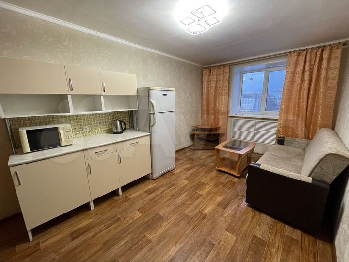 Комната 18 м² в 1-к., 4/4 эт.