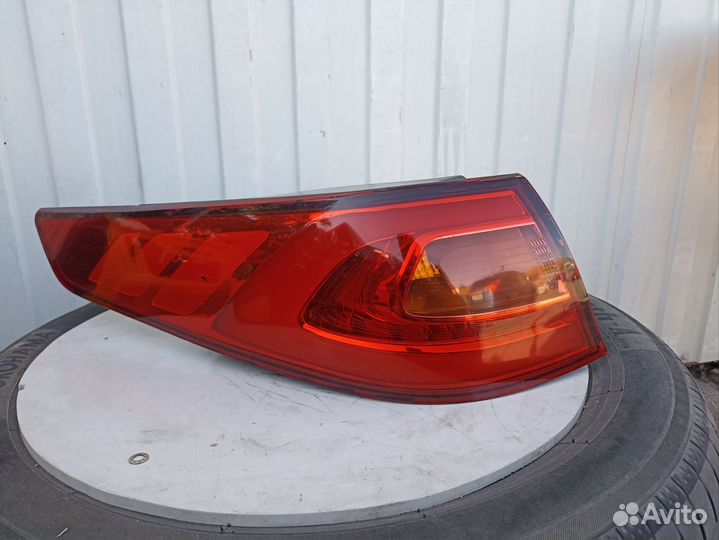 Задние стопы KIA Optima GT