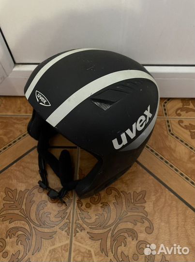 Горнолыжное снаряжение