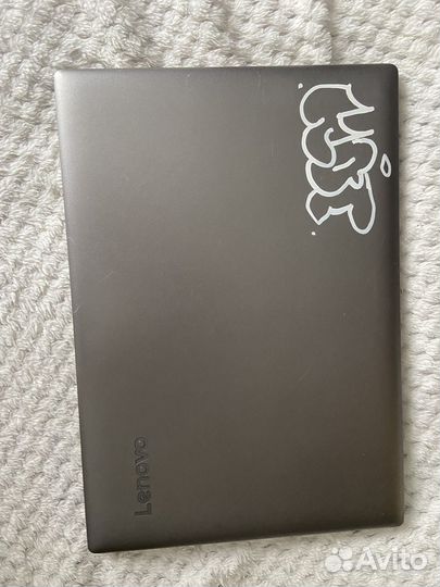 Ноутбук Lenovo