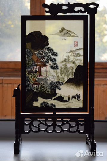 Китайское шелковое панно