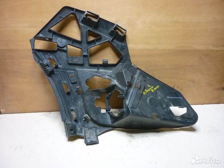 Кронштейн птф Grand Scenic 3 001033319 левый