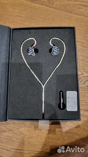 Внутриканальные наушники FiiO FH7