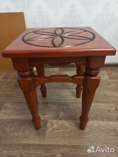 Табуреты новые