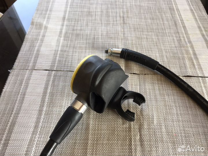 Октопус Mares