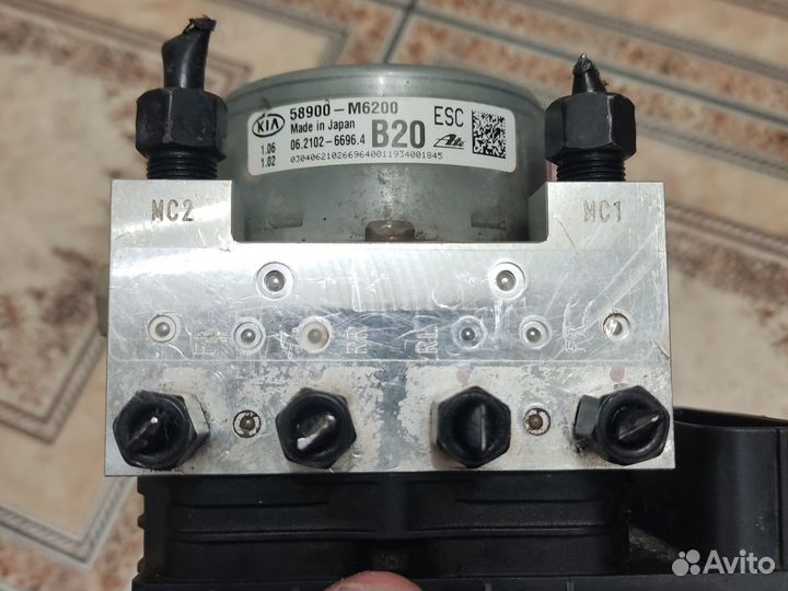 Блок ABS/ESP Kia Cerato BD