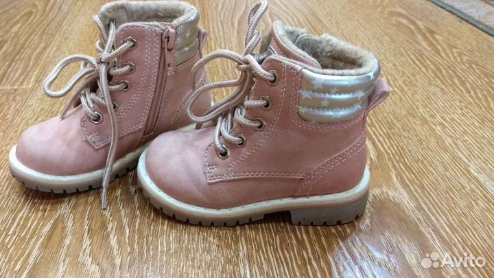 Ботинки детские 23 размер