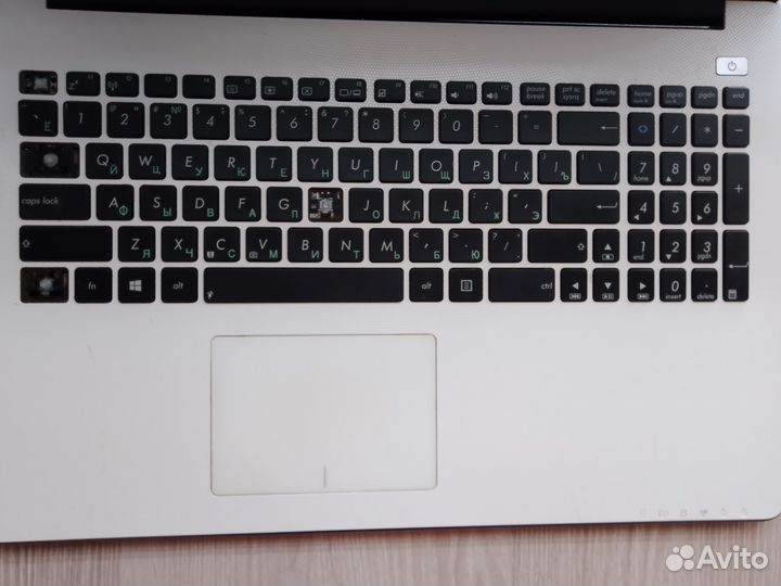 Ноутбук asus