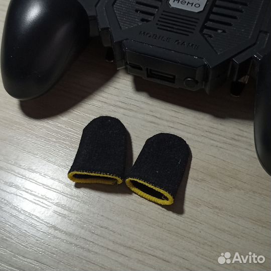 Геймпад /джостик для телефона