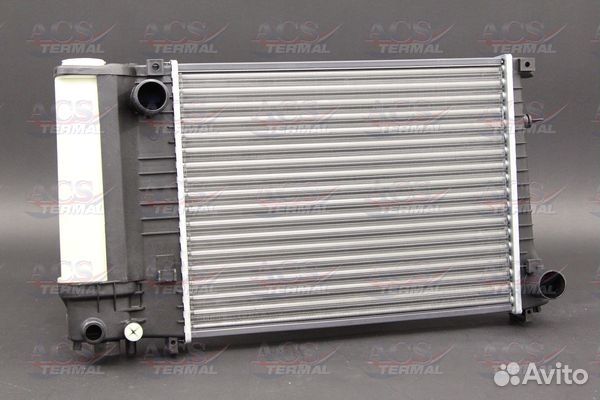 Радиатор охлаждения Бмв E-30 34 36 M20 40 50 M-171