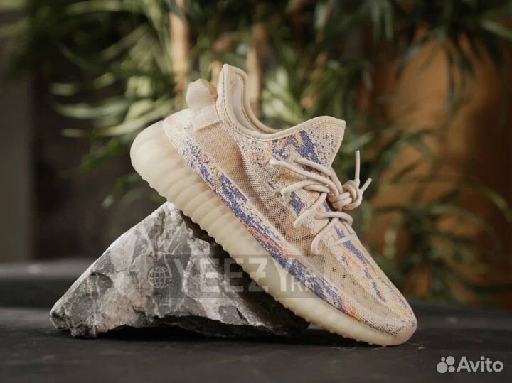 Кроссвоки Adidas Yeezy Boost 350 V2 MX Oat