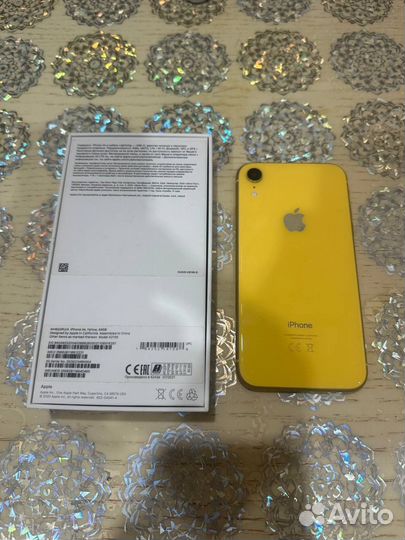 iPhone Xr, 64 ГБ