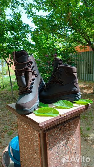 Военные ботинки