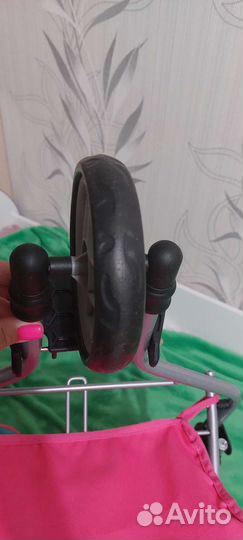 Коляска для двух кукол. Новая.в коробке