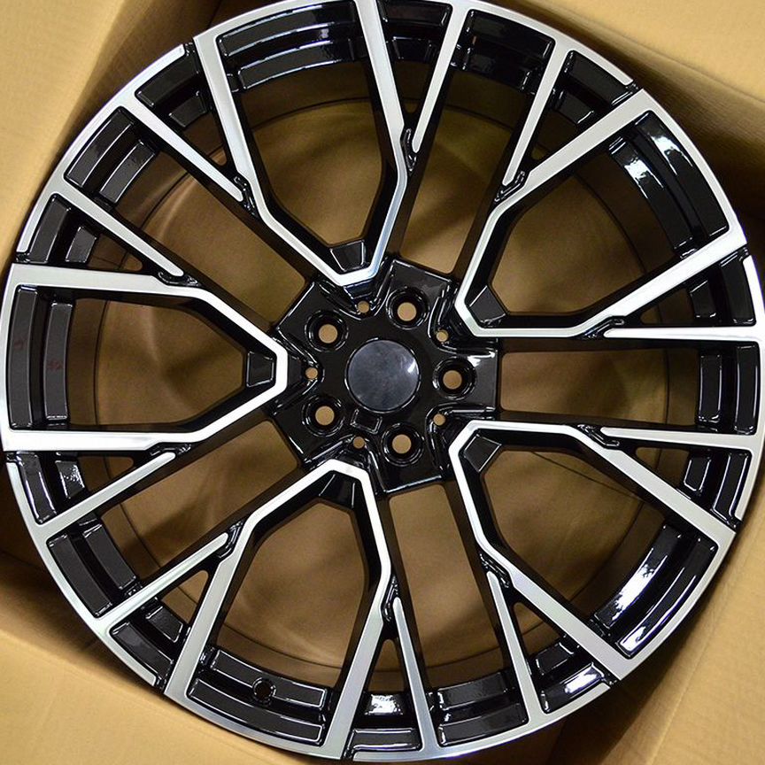 Литые диски BMW 9.5×R21 5×112