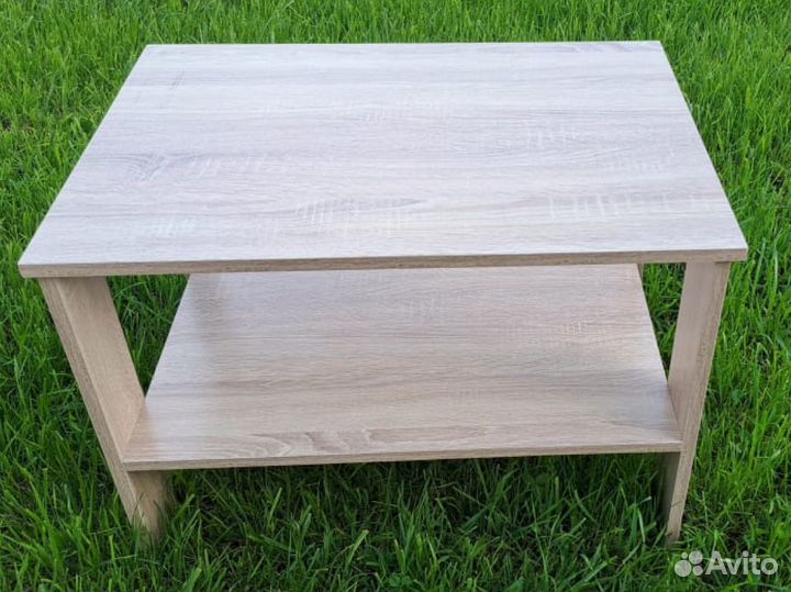 Журнальный столик