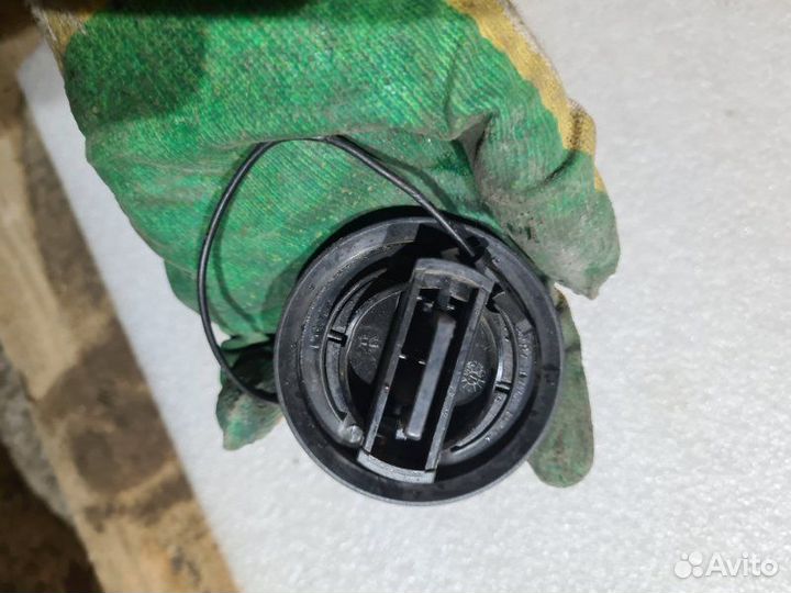 Крышка топливного бака LADA Largus K4M 2016