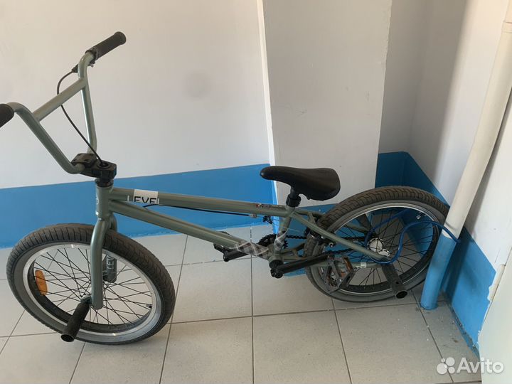 Велосипед bmx Level
