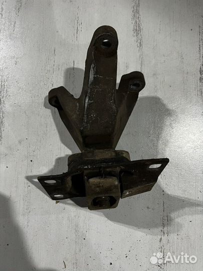 Опора МКПП ford focus 1