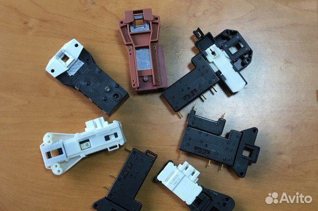 Блокировки двери стиральной машины