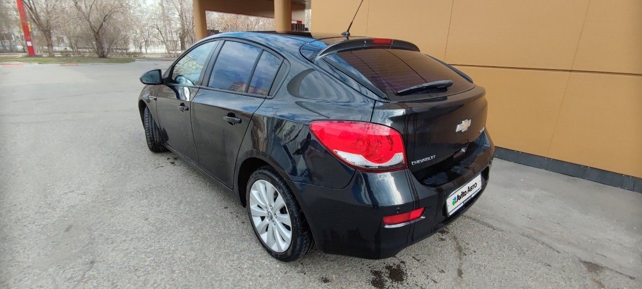 Chevrolet Cruze: фото владельца