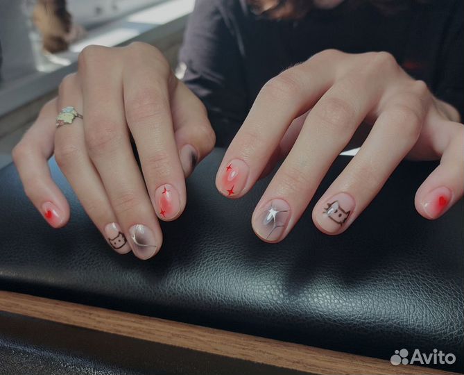 Мастер маникюра