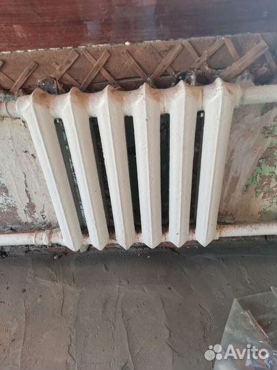 Радиатор чугунный