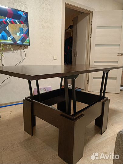 Продаётся стол раскладной