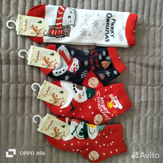 Носки женские, мужские,детские новогодние