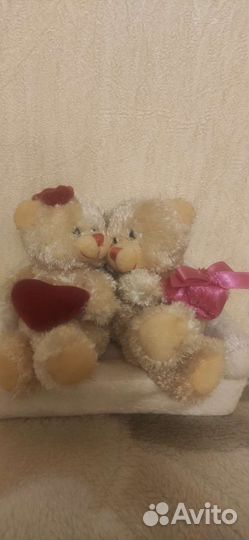 Мишки.Влюбленные.Мишки на диване.Европа.Коллекцион