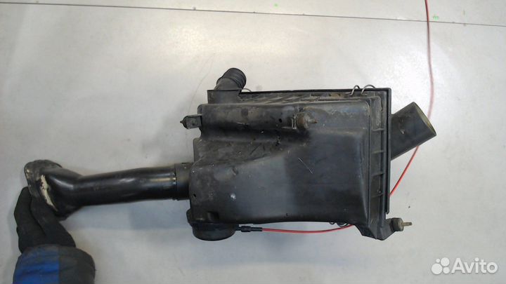 Корпус воздушного фильтра Opel Vectra A, 1994