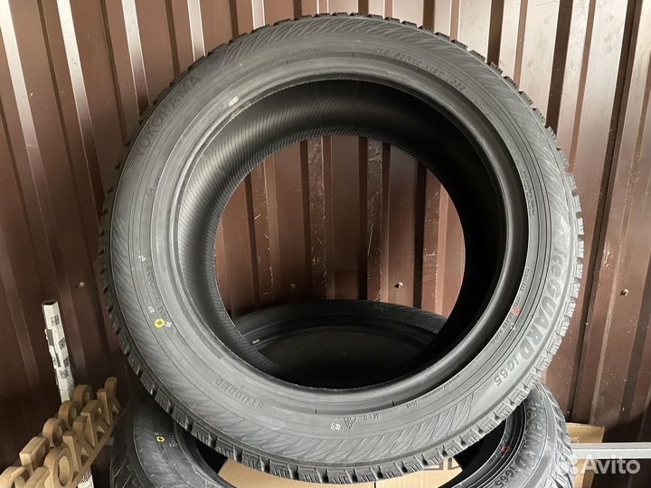 Yokohama Ice Guard IG65 275/50 R20 113T